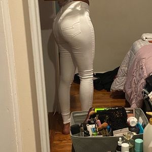 White jeans, size 2 long